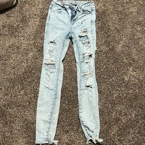 Skinny ripped jeans